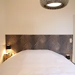 Apartment George - Historical Heart Of Ghent, With Private Parking Option