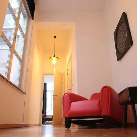 Residence George - Historical Heart Of Ghent, With Private Parking Option Apartman
